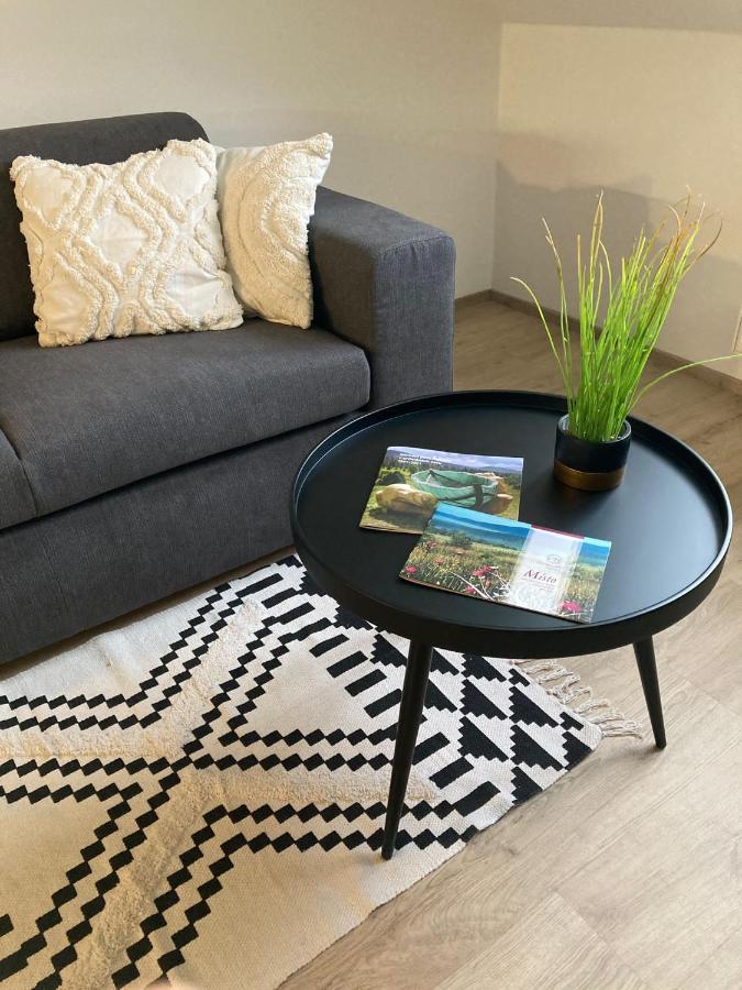 Apartman Nahore Vacov Exterior foto